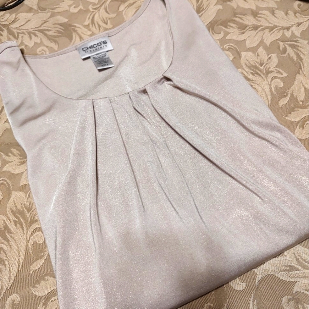 🐈 Striking Chico's Travelers Light Gold Lame Metallic Pleated Cami Tank - L (2) - Picture 7 of 16